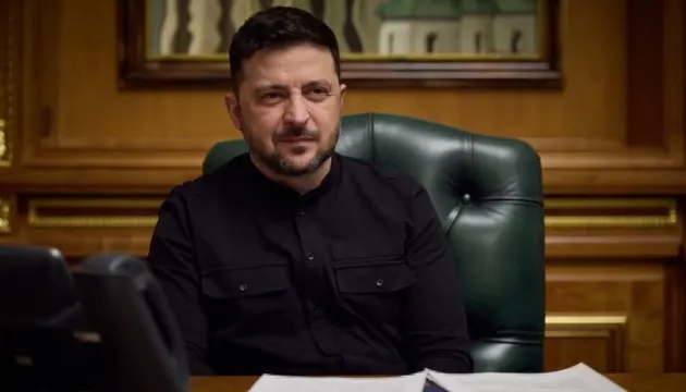 Перші авіакомпанії відмовляються від рейсів у РФ після попереджень України