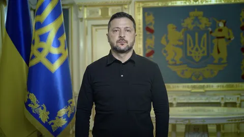 Зеленський: небо над РФ стало небезпечним для цивільної авіації