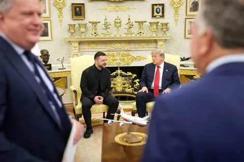 Зеленський просив у Трампа дозвіл на Starlink для ударів по РФ