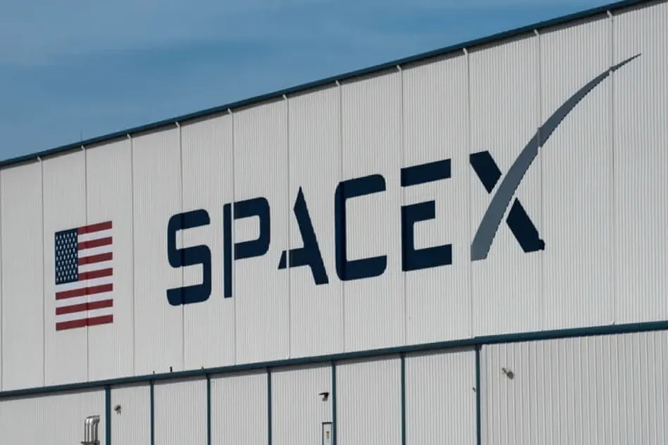 SpaceX: акції впали вдвічі, інвестори чекають пояснень Маска