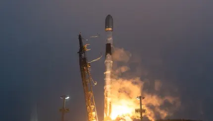 Falcon 9 вивела 27 супутників Starlink, перший ступінь сів на плавучу платформу