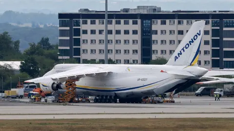 Канада відмовилася повертати Росії конфіскований Ан-124