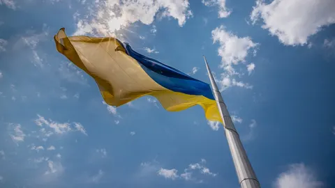Історія українського прапора: від середньовіччя до космосу