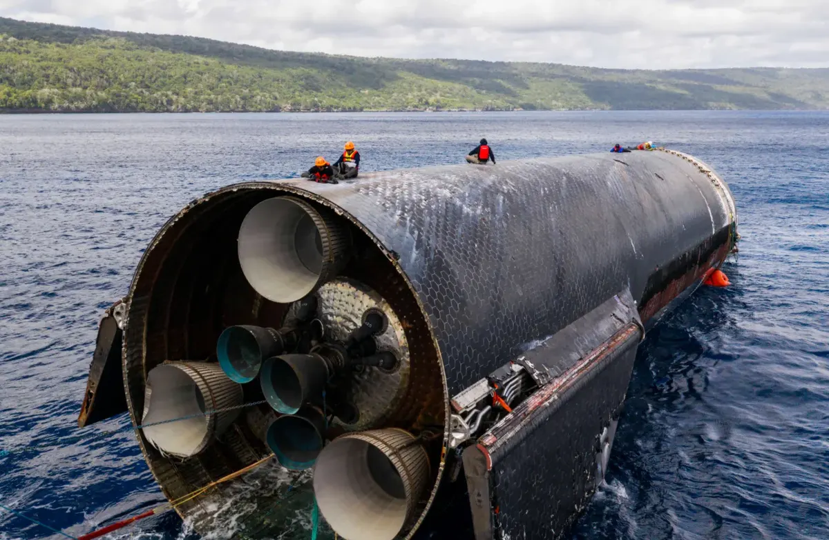 SpaceX повернула Starship з Індійського океану після місяця рятувальної операції