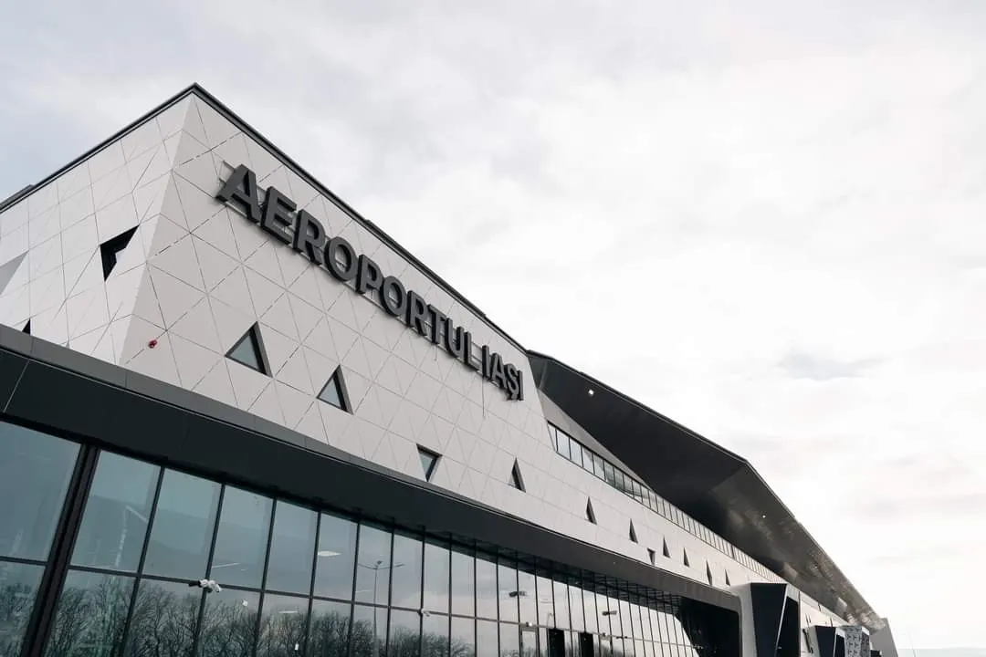Російський дрон залетів у Румунію з Молдови: аеропорт Ясси зупинив роботу