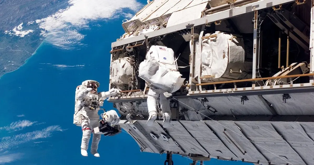 Мікрогравітація змінює роботу кишківника: нове дослідження NASA