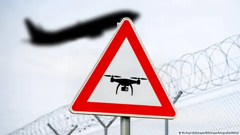 Німеччина оснащує 8 найбільших аеропортів системами проти дронів
