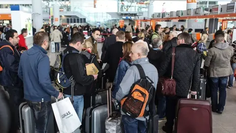 Аеропорт Шопена у Варшаві повністю евакуювали: працюють піротехніки