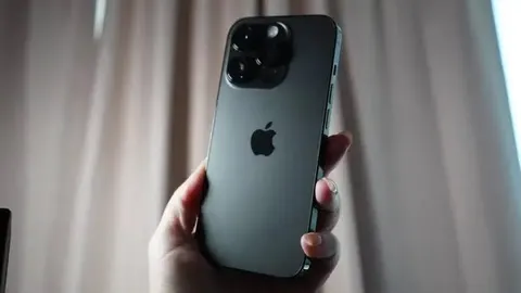 Супутниковий Emergency SOS в iPhone: як це працює і чи запрацює в Україні