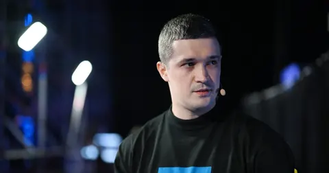 Федоров підтвердив переговори з Маском щодо Starlink