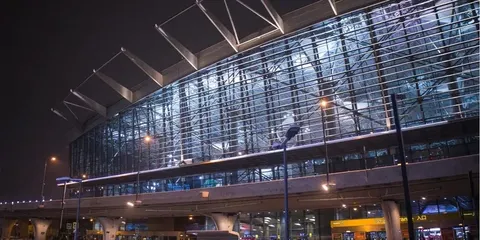 Скасування рейсів до Москви зросло після заяви Зеленського